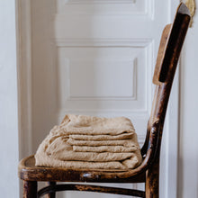 Load image into Gallery viewer, Chewy Caramel linen sheets
